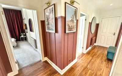 Gallery 02